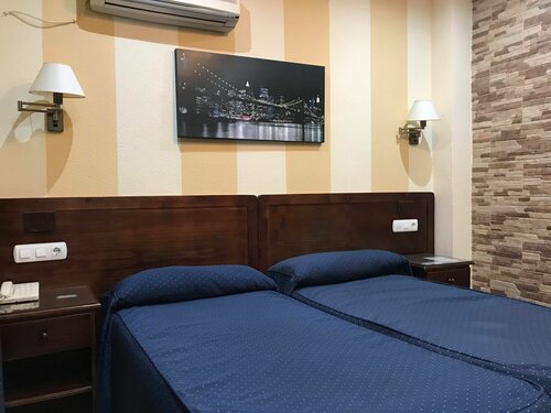 Hotel Nova Centro, Забронировать Отель Отели Херес-де-ла-Фронтера с завтраком, Завтраки
