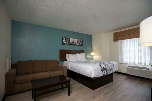Wingate by Wyndham Myrtle Beach At Outlets, Забронировать Мини-отель Миртл-Бич Гранд-Странд, рядом с Аутлет-центр Tanger Outlets Myrtle Beach Hwy 501