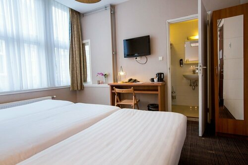 Dutch Design Hotel Vondelpark, Забронировать Отель Ауд-Зяуд Амстердам