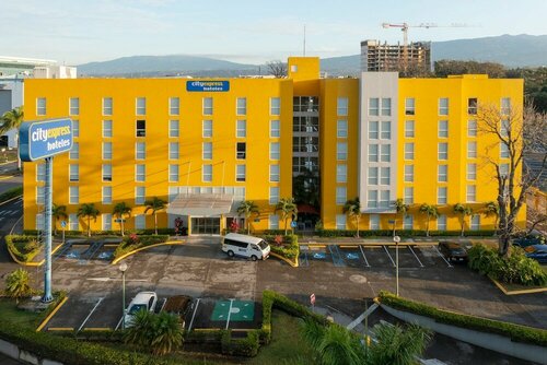 City Express San Jose Aeropuerto, Rezerwuj Hotel Hotele w San Jose z parkingiem, Parking