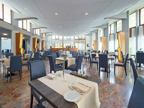 TH Tirrenia - Green Park Resort, Buchen Sie Resort Tirrenia Pisa