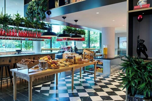 citizenM Boston Back Bay, Забронировать Отель Бэк-Бэй Бостон