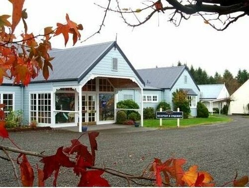 Huka Falls Resort, Забронировать Отель Таупо Lake Taupo