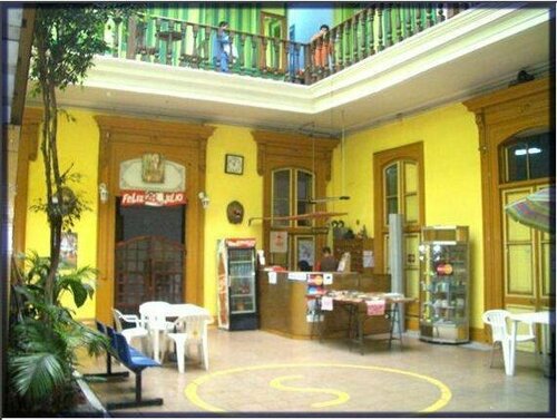 Gran Hotel, Забронировать Отель Отели Лимы с парковкой, рядом с Plaza de Acho, Парковка