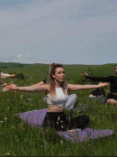 Медовые Холмы, Забронировать Кемпинг Левоберёзовский Предгорный муниципальный округ