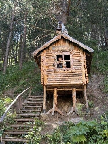 Barn-Terskol Guest House