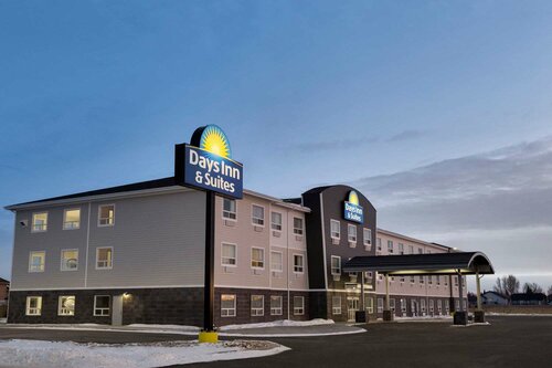 Days Inn & Suites by Wyndham Warman, Book Hotel Martensville hoteller med pool, Swimmingpool
