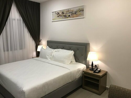 LOTUS SEAVIEW BEACH RESORT, PENGERANG, Réserver Complexe hôtelier Sungai Rengit Malaisie