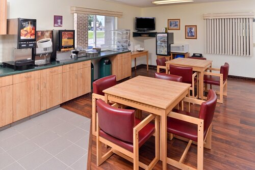Americas Best Value Inn & Suites Spring Valley, Varaa Mini-hotelli Motellit kohteessa Spring Valley, Motelli