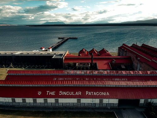 The Singular Patagonia Hotel, Забронировать Отель Отели Пуэрто-Наталеса 5 звезд, 5*