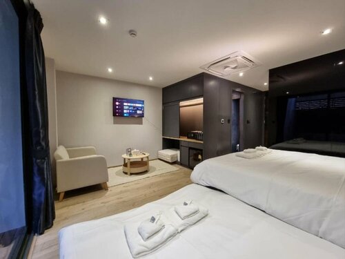 The Nhorm Hotel Ratchada, Забронировать Отель Диндэн Ban Na Song