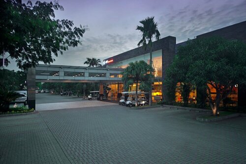 FM7 Resort Hotel - Jakarta Airport, Prenota Resort Hotel business a Tangerang, 4* 5*