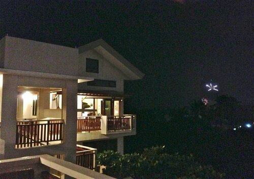 Agos Boracay Rooms + Beds, Prenota Hotel Malay Filippine