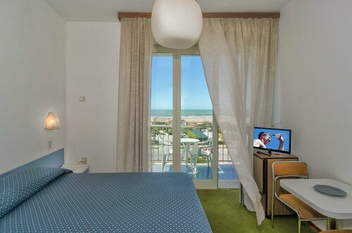 Hotel Brasilia, Book Hotel Marina di Pietrasanta Versilia