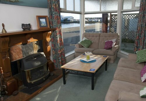 Moana Lodge, Đặt Khách sạn Porirua Wellington