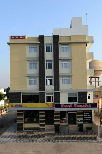 Heeralal Hotel, Rezerwuj Hotel Hotele w Rajasthan z parkingiem, Parking
