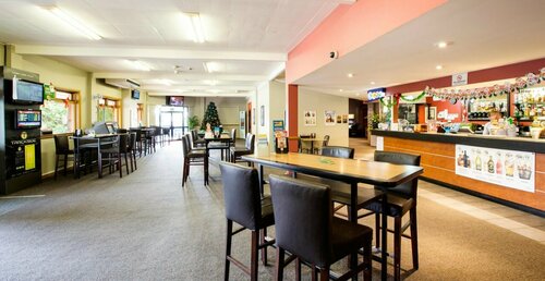Nightcap at Hume Hotel, Забронировать Отель Отели Банкстаун 3 звезды, рядом с Bankstown Train Station, 3*