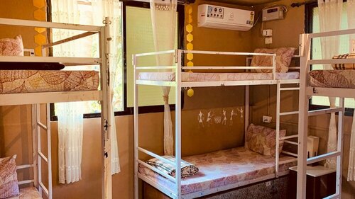Rootsvilla Hostel Goa, Забронировать Хостел Хостелы Вагатор, Хостел