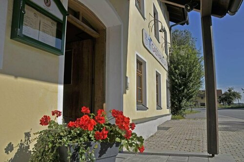 Brands Gästezimmer, Buchen Sie Hotel Eiselfing 