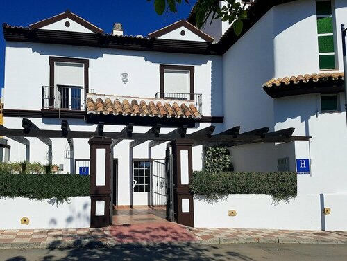 Albenzaire Hotel Asador, Buchen Sie Hotel Fuensanta 