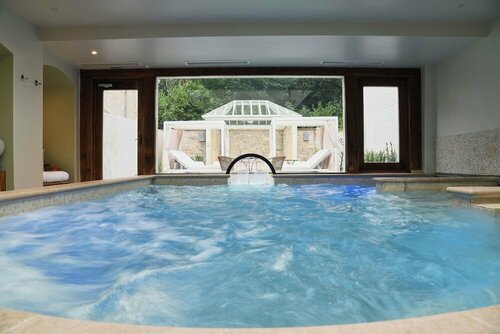 Bannatyne's Charlton House Spa Hotel, Book Hotel 4-stjernede hoteller i Merseyside, 4*