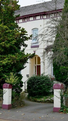 Trivelles Belforte Hotel, Забронировать Отель Отели Траффорд с бассейном, Бассейн