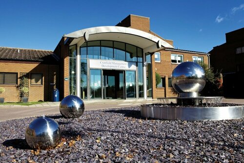 Cranfield Management Development Centre, Book Hotel Cranfield Bedfordshire