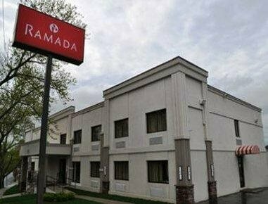 Ramada Staten Island, 预订 酒店 史泰登岛 纽约都会区