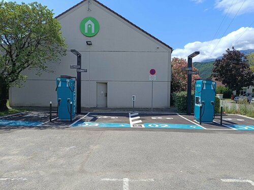 Campanile Grenoble Sud - Seyssins, Забронировать Отель Отели Grenoble Area с парковкой, Парковка