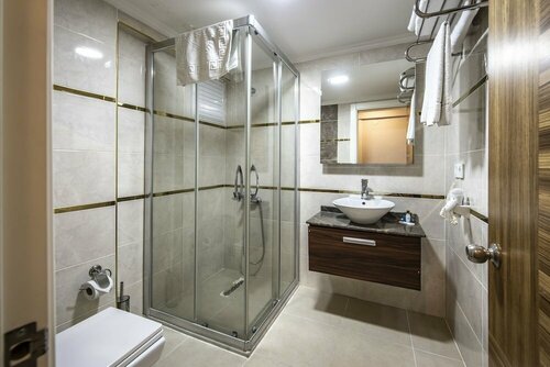 Madi otel, Забронировать Отель Отели Конак 3 звезды, 3*