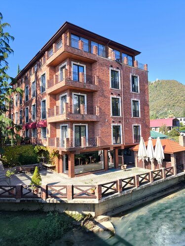 Afon Resort Hotel (Новый Афон), Prenota Resort Hotel a Gudauta district con parcheggio, Parcheggio