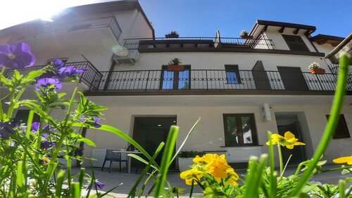 Costa Blu, Забронировать Отель Отели в центре Аджерола с завтраком, отели в центре Аджерола с завтраком