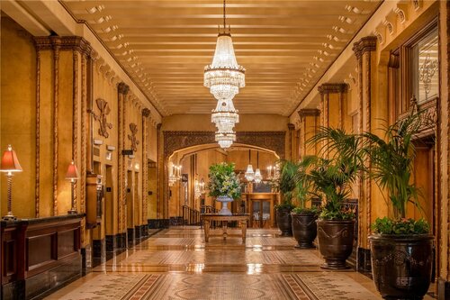 The Roosevelt New Orleans, Забронировать Отель Отели Нового Орлеана - делового центра с парковкой, Парковка
