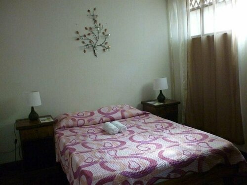 Cala Inn B&B Airport, Prenota Bed & breakfast Alajuela Costa Rica
