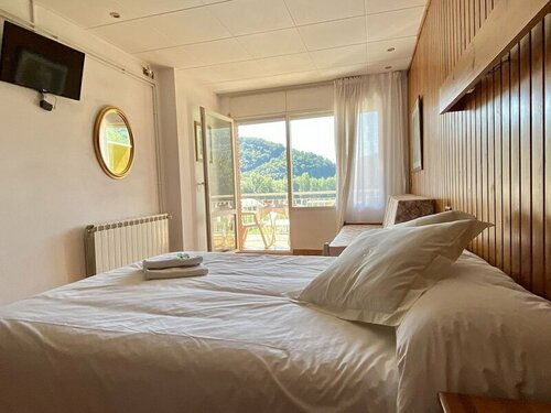 Hotel Solana del Ter, Reservar Hotel Ripoll Ripolles