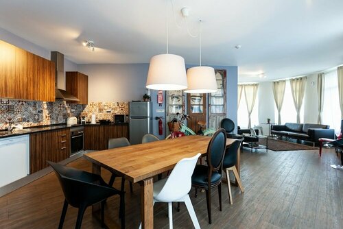 BCharming House, Book Hotel Hoteller i Norte Region med parkering, Parkering
