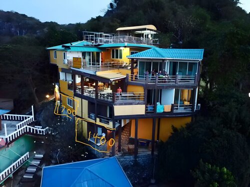 Yellow House Koh Sichang, Забронировать Отель Ко-Сичанг Чонбури