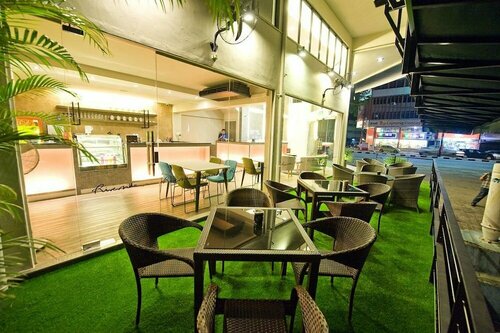 Riverside Boutique Guesthouse, Rezerwuj Boutique Hotel Hotele w Kuantan z parkingiem, w pobliżu Heroes Museum, Parking