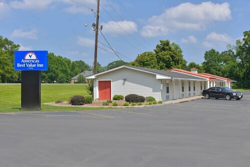 Americas Best Value Inn Winnsboro, LA, 预订 酒店 温斯普洛 路易斯安那州