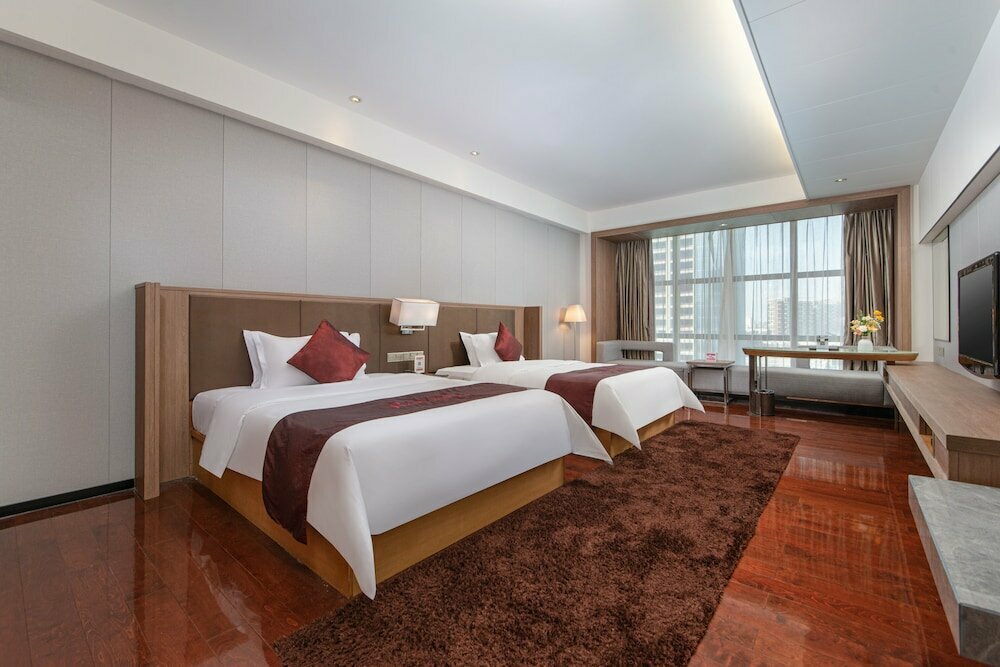 Ramada Plaza by Wyndham Shenzhen North