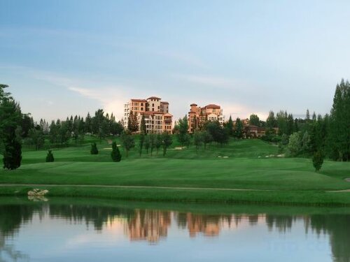 Toscana Valley Castello Della Valle, Забронировать Отель Отели Nakhon Ratchasima Province 3 звезды, 3*