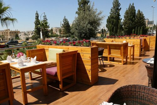Olive Tree Amman, Забронировать Отель Амман Провинция Амман, рядом с Modern American School