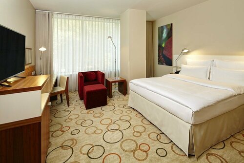Clayton Hotel Düsseldorf City Centre, Забронировать Отель Отели Дюссельдорфа с бассейном, Бассейн