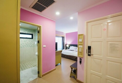 La Seine City Resort Chiang Mai, Забронировать Курортный отель Отели Чиангмай с бассейном, рядом с Ночной базар Чиангмая, Бассейн