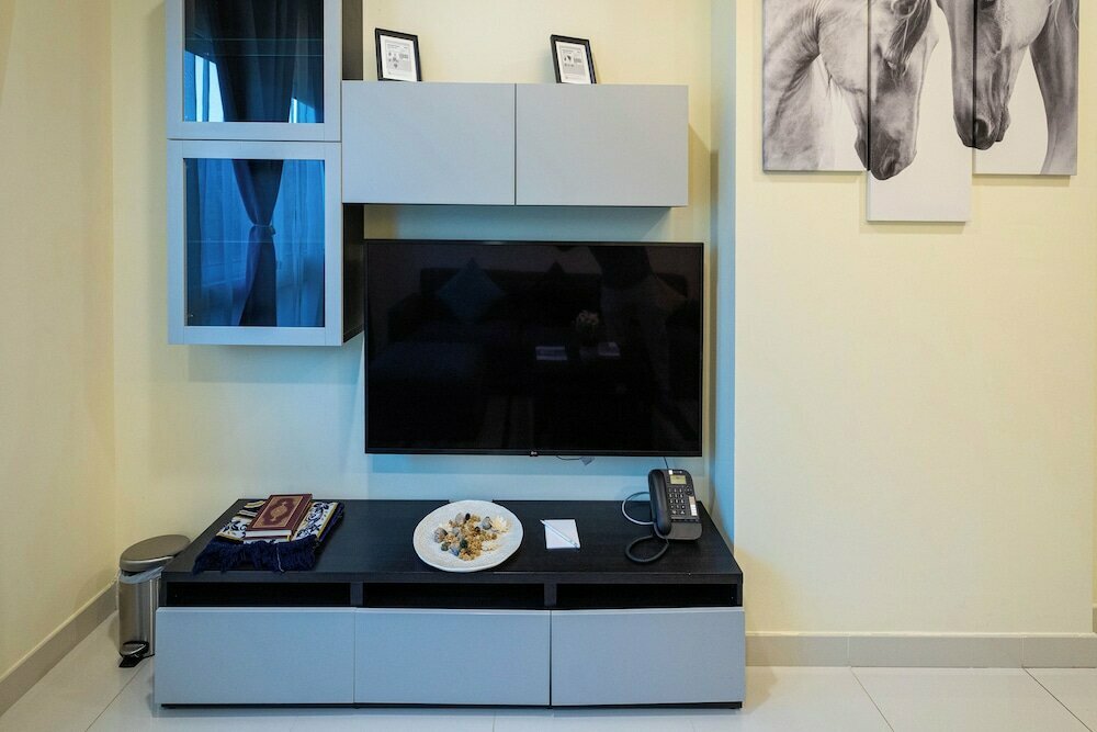Al Manzil Residence Suites