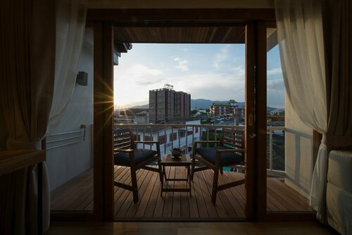 Nuan Boutique Hotel, Забронировать Бутик-отель Отели Чиангмай с бассейном, рядом с Ворота Чиангмая, Бассейн