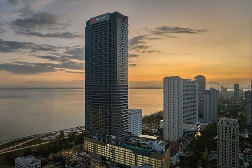 Marriott Executive Apartments Penang, Rezerwuj Apartamentowiec hotelowy Hotele SPA w Georgetown, SPA