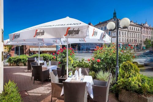 Hotel Trinity, Забронировать Отель Оломоуц 