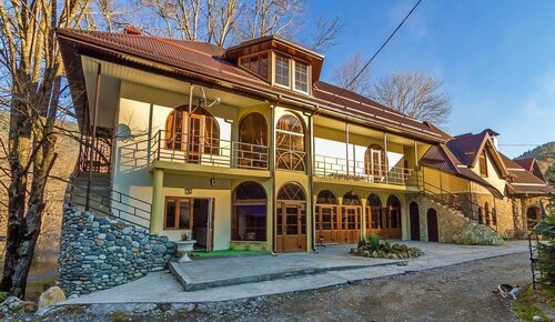 Отель Гостиничный комплекс Эдем, Забронировать Отель Гузерипль 