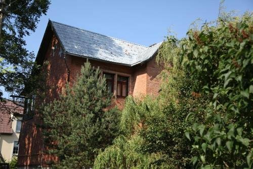 Гостевой дом Замок, Забронировать Гостевой дом Гостевые дома Зеленоградска, рядом с Железнодорожная станция Зеленоградск, Гостевой дом